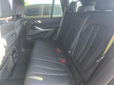 2023 BMW X5 M50i - Photo 8 - Gladstone, OR 97027