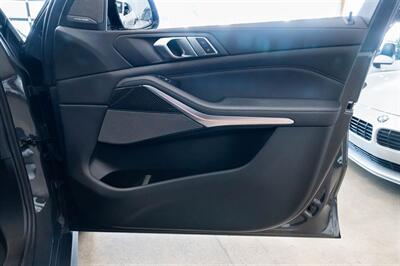 2023 BMW X5 M50i   - Photo 25 - Gladstone, OR 97027