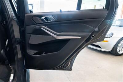 2023 BMW X5 M50i   - Photo 23 - Gladstone, OR 97027