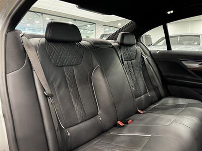 2021 BMW 750i xDrive - Photo 26 - Gladstone, OR 97027