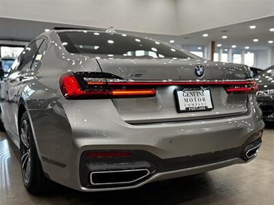 2021 BMW 750i xDrive   - Photo 44 - Gladstone, OR 97027