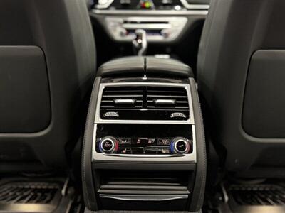 2021 BMW 750i xDrive - Photo 30 - Gladstone, OR 97027