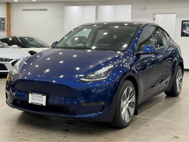2021 Tesla Model Y Long Range   - Photo 1 - Gladstone, OR 97027