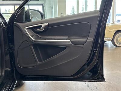 2013 Volvo S60 T5   - Photo 14 - Gladstone, OR 97027