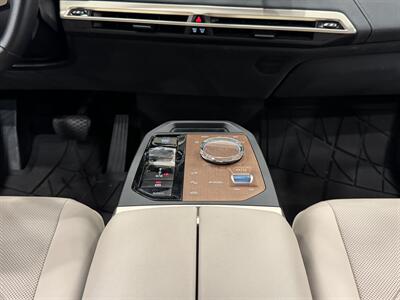2022 BMW iX xDrive50   - Photo 28 - Gladstone, OR 97027