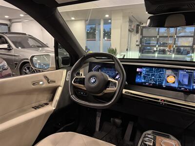 2022 BMW iX xDrive50   - Photo 18 - Gladstone, OR 97027
