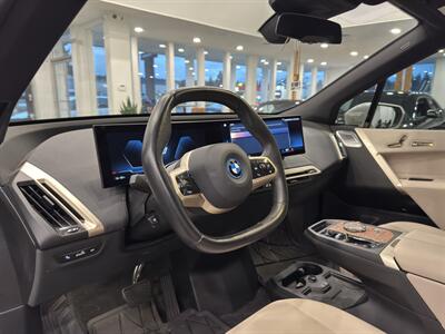 2022 BMW iX xDrive50   - Photo 13 - Gladstone, OR 97027