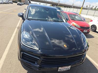 2021 Porsche Cayenne Coupe   - Photo 2 - Gladstone, OR 97027