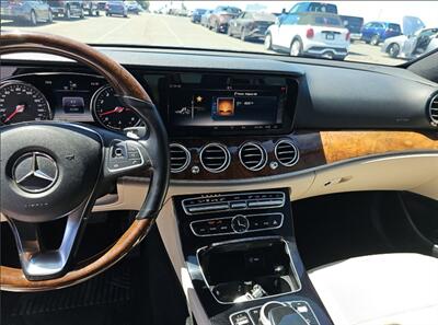 2018 Mercedes-Benz E 400 4MATIC   - Photo 11 - Gladstone, OR 97027