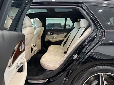 2018 Mercedes-Benz E 400 4MATIC® - Photo 12 - Gladstone, OR 97027