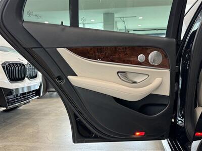 2018 Mercedes-Benz E 400 4MATIC® - Photo 15 - Gladstone, OR 97027