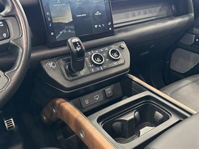 2023 Land Rover Defender X   - Photo 42 - Gladstone, OR 97027