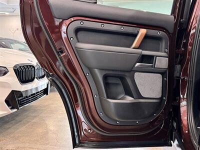2023 Land Rover Defender X   - Photo 15 - Gladstone, OR 97027