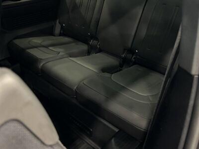 2023 Land Rover Defender X   - Photo 21 - Gladstone, OR 97027