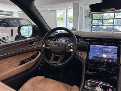 2023 Jeep Grand Cherokee Summit   - Photo 19 - Gladstone, OR 97027