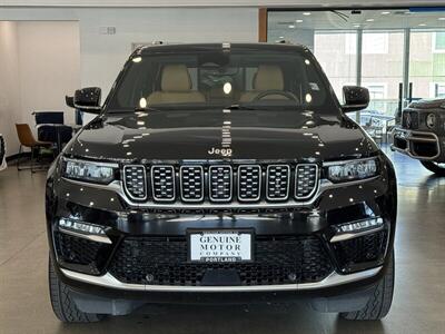 2023 Jeep Grand Cherokee Summit   - Photo 2 - Gladstone, OR 97027