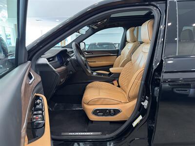 2023 Jeep Grand Cherokee Summit   - Photo 7 - Gladstone, OR 97027