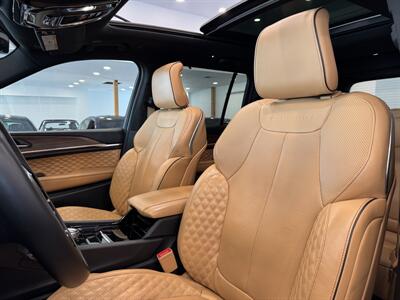 2023 Jeep Grand Cherokee Summit   - Photo 14 - Gladstone, OR 97027