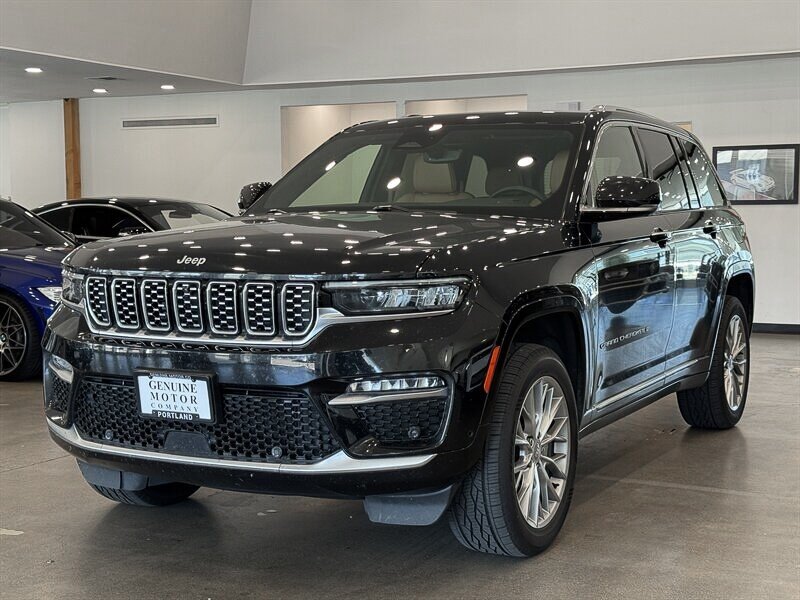 2023 Jeep Grand Cherokee Summit - Photo 1 - Gladstone, OR 97027