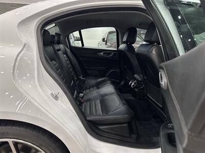 2018 Alfa Romeo Giulia Ti Sport   - Photo 10 - Gladstone, OR 97027