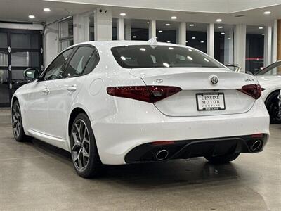 2018 Alfa Romeo Giulia Ti Sport   - Photo 4 - Gladstone, OR 97027