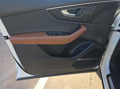 2023 Audi Q8 55 Premium Plus quattro - Photo 10 - Gladstone, OR 97027