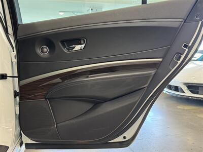 2014 Acura RLX w/Tech   - Photo 16 - Gladstone, OR 97027