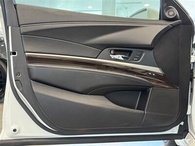 2014 Acura RLX w/Tech   - Photo 13 - Gladstone, OR 97027