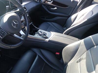 2019 Mercedes-Benz GLC 300 4MATIC   - Photo 5 - Gladstone, OR 97027