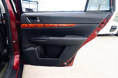 2012 Subaru Outback 2.5i Limited   - Photo 22 - Gladstone, OR 97027