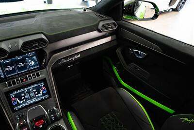 2024 Lamborghini Urus Performante   - Photo 16 - Gladstone, OR 97027