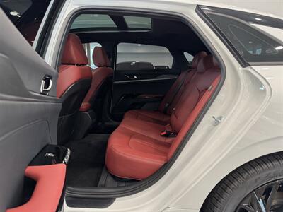 2025 Kia K5 GT-Line   - Photo 12 - Gladstone, OR 97027