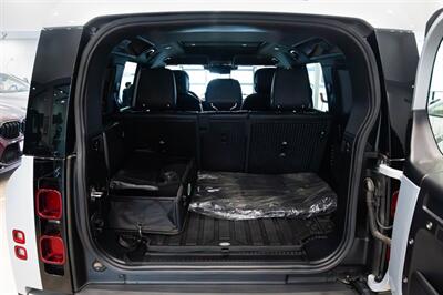 2021 Land Rover Defender X-Dynamic HSE - Photo 8 - Gladstone, OR 97027