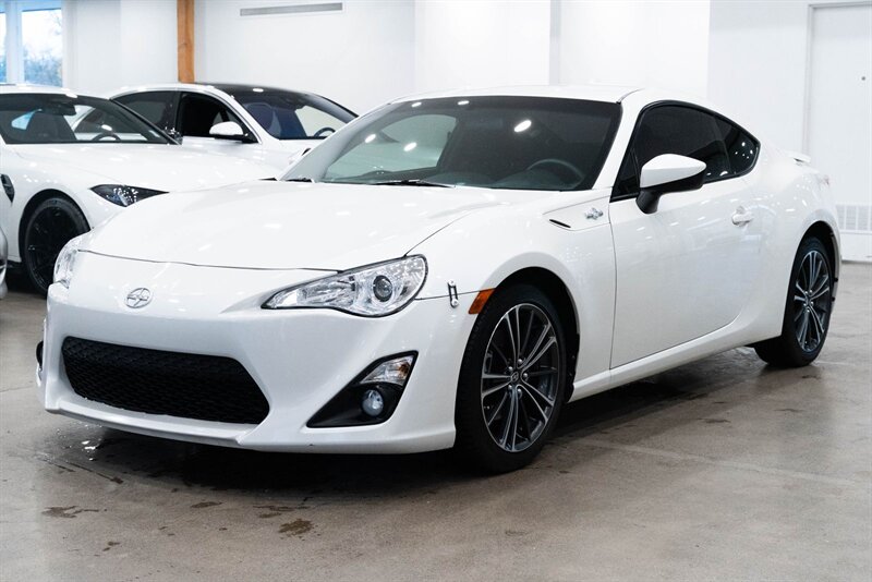 2013 Scion FR-S Base's photo