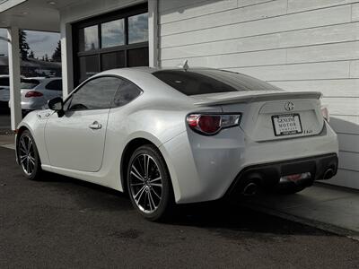 2013 Scion FR-S   - Photo 2 - Gladstone, OR 97027