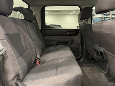 2024 Toyota Tundra SR5 CrewMax   - Photo 11 - Gladstone, OR 97027