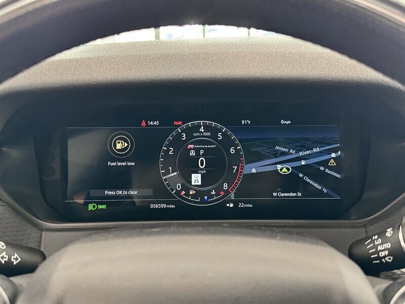 2018 Land Rover Range Rover Velar R-Dynamic SE photo 31