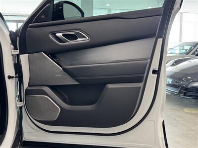 2018 Land Rover Range Rover Velar P380 R-Dynamic SE   - Photo 14 - Gladstone, OR 97027