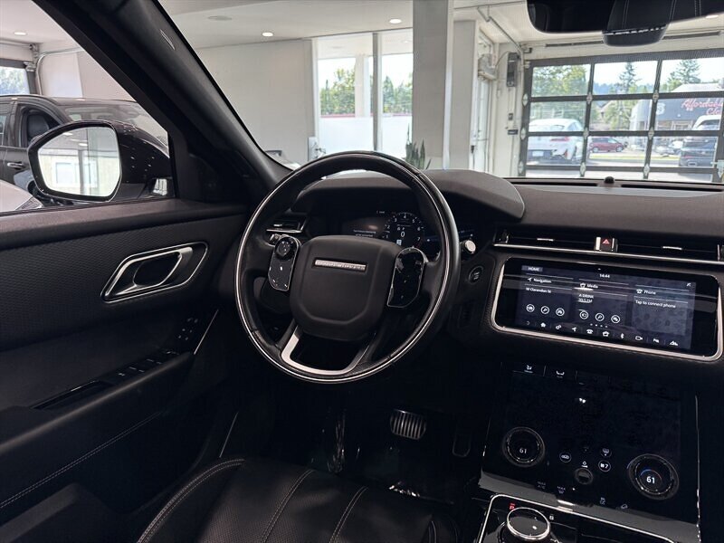 2018 Land Rover Range Rover Velar R-Dynamic SE photo 27