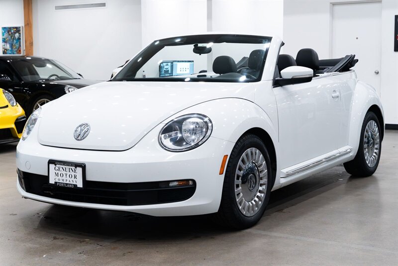 2015 Volkswagen Beetle Convertible 1.8T   - Photo 1 - Gladstone, OR 97027