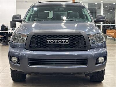 2010 Toyota Sequoia Limited   - Photo 2 - Gladstone, OR 97027