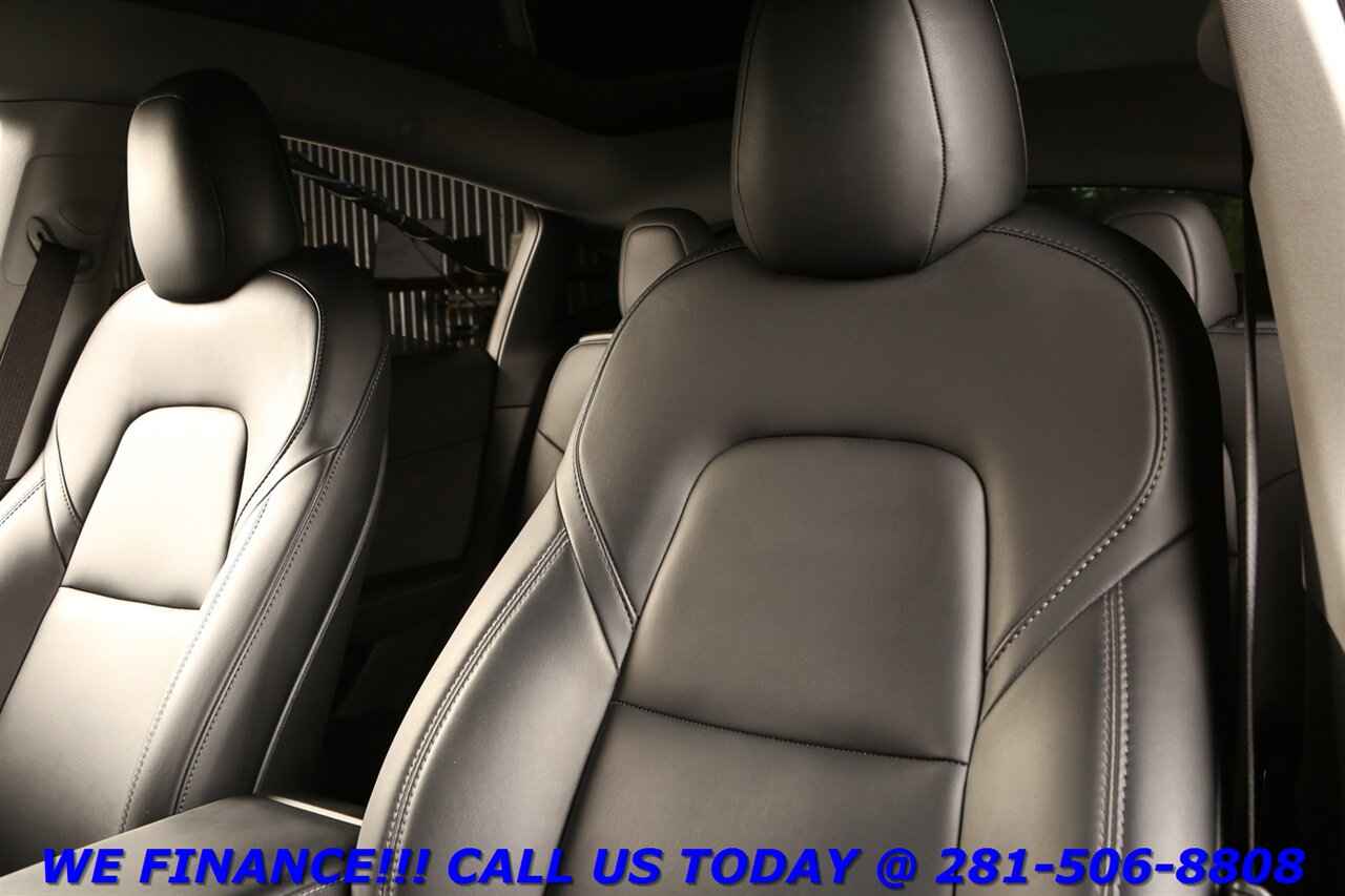 2024 Tesla Model Y 2024 Long Range AWD FSD4 AUTOPILOT PANO WOOD 12K - Photo 12 - Houston, TX 77031