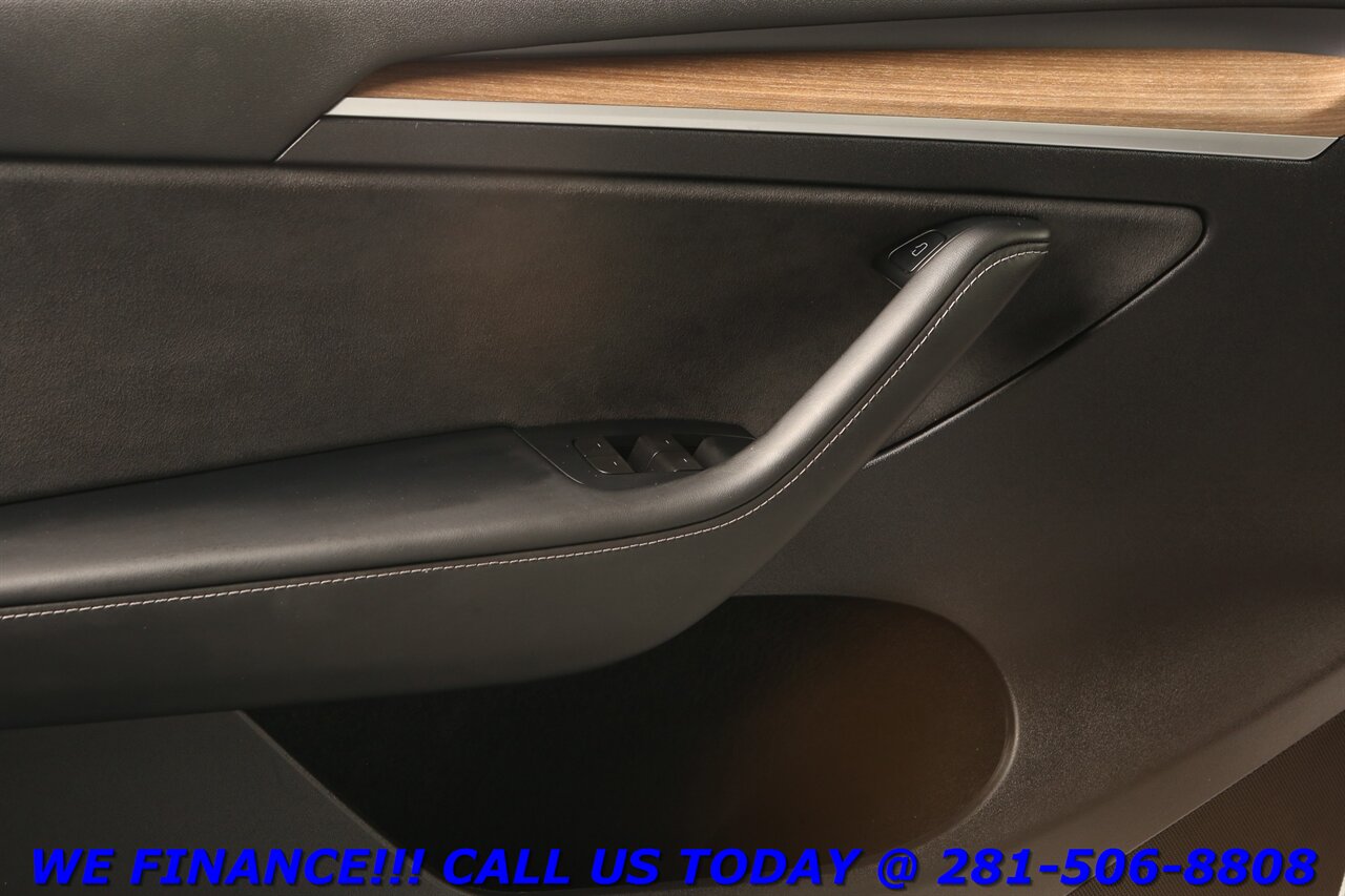 2024 Tesla Model Y 2024 Long Range AWD FSD4 AUTOPILOT PANO WOOD 12K - Photo 9 - Houston, TX 77031