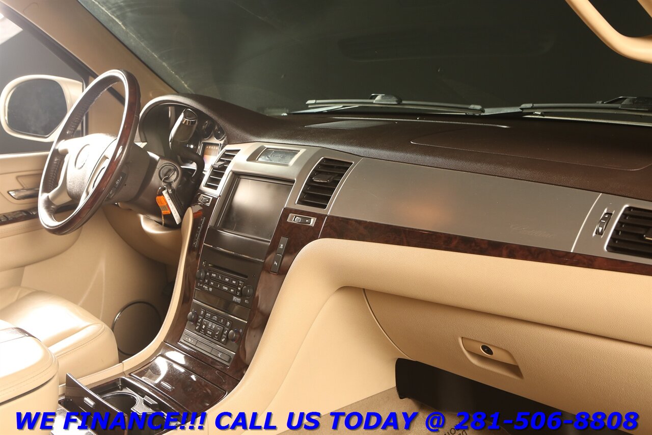 2011 Cadillac CADILLAC ESCALADE ESV PREMIUM SUN NAV DVD BOSE M.S.R.P. $77,145.00 NEW   - Photo 18 - Houston, TX 77031