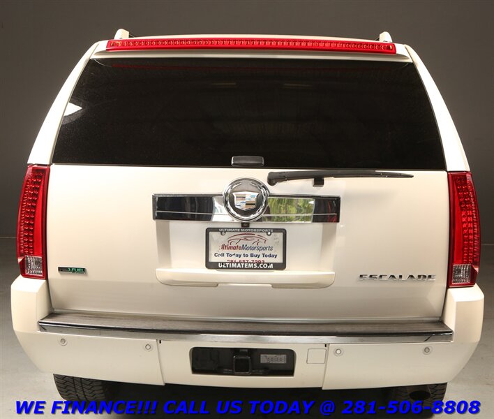used 2011 Cadillac CADILLAC ESCALADE ESV car, priced at $15,480