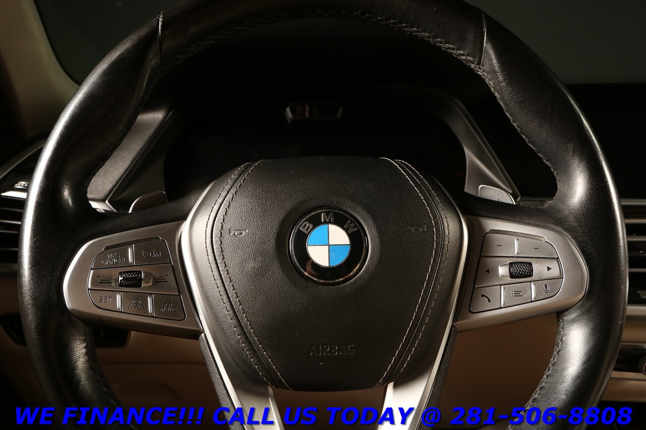 2020 BMW X7 2020 xDrive40i INDIVIDUAL AWD HUD PANO ADAPT 7PASS   - Photo 14 - Houston, TX 77031