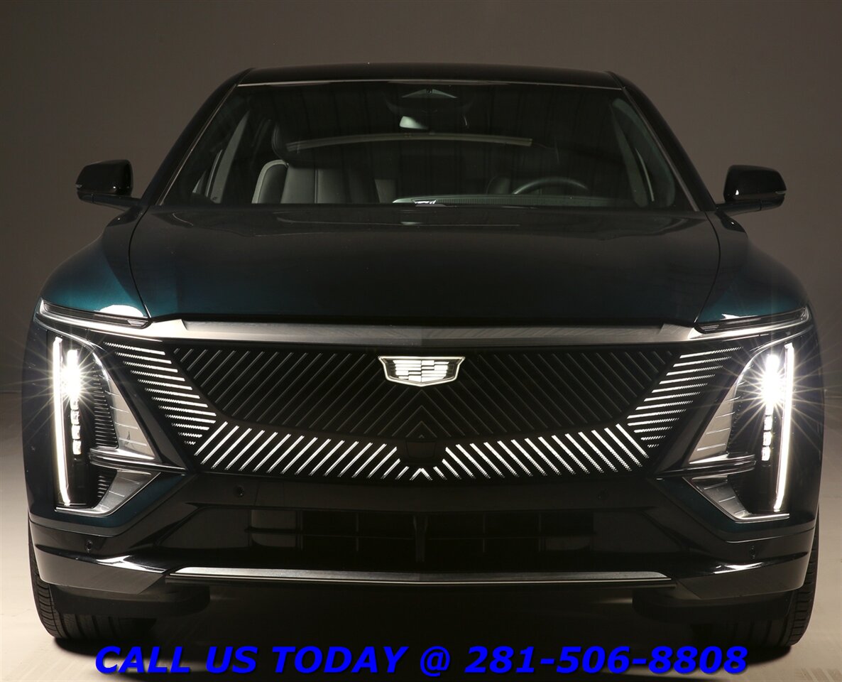 2024 Cadillac LYRIQ 2024 Tech CARPLAY PANO ADAPT 15K MLS!! - Photo 8 - Houston, TX 77031