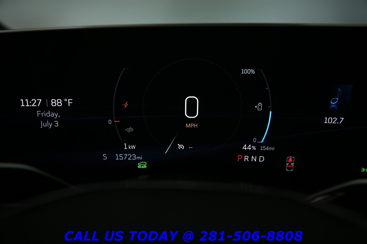 2024 Cadillac LYRIQ 2024 Tech CARPLAY PANO ADAPT 15K MLS!! - Photo 16 - Houston, TX 77031