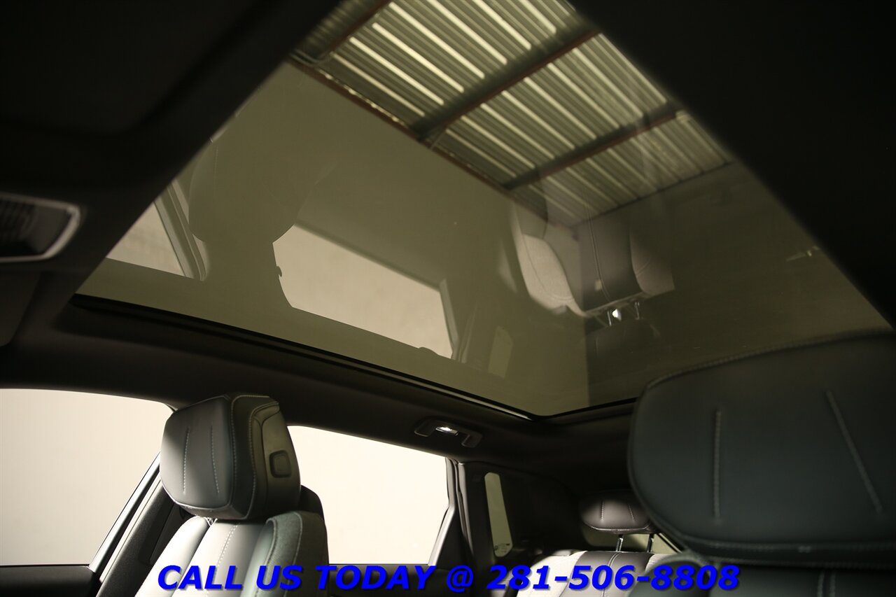 2024 Cadillac LYRIQ 2024 Tech CARPLAY PANO ADAPT 15K MLS!! - Photo 12 - Houston, TX 77031