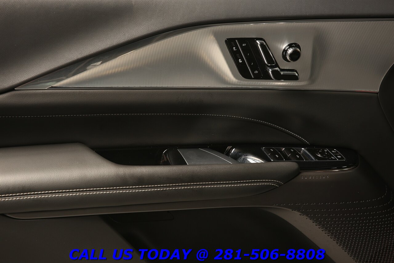2024 Cadillac LYRIQ 2024 Tech CARPLAY PANO ADAPT 15K MLS!! - Photo 9 - Houston, TX 77031